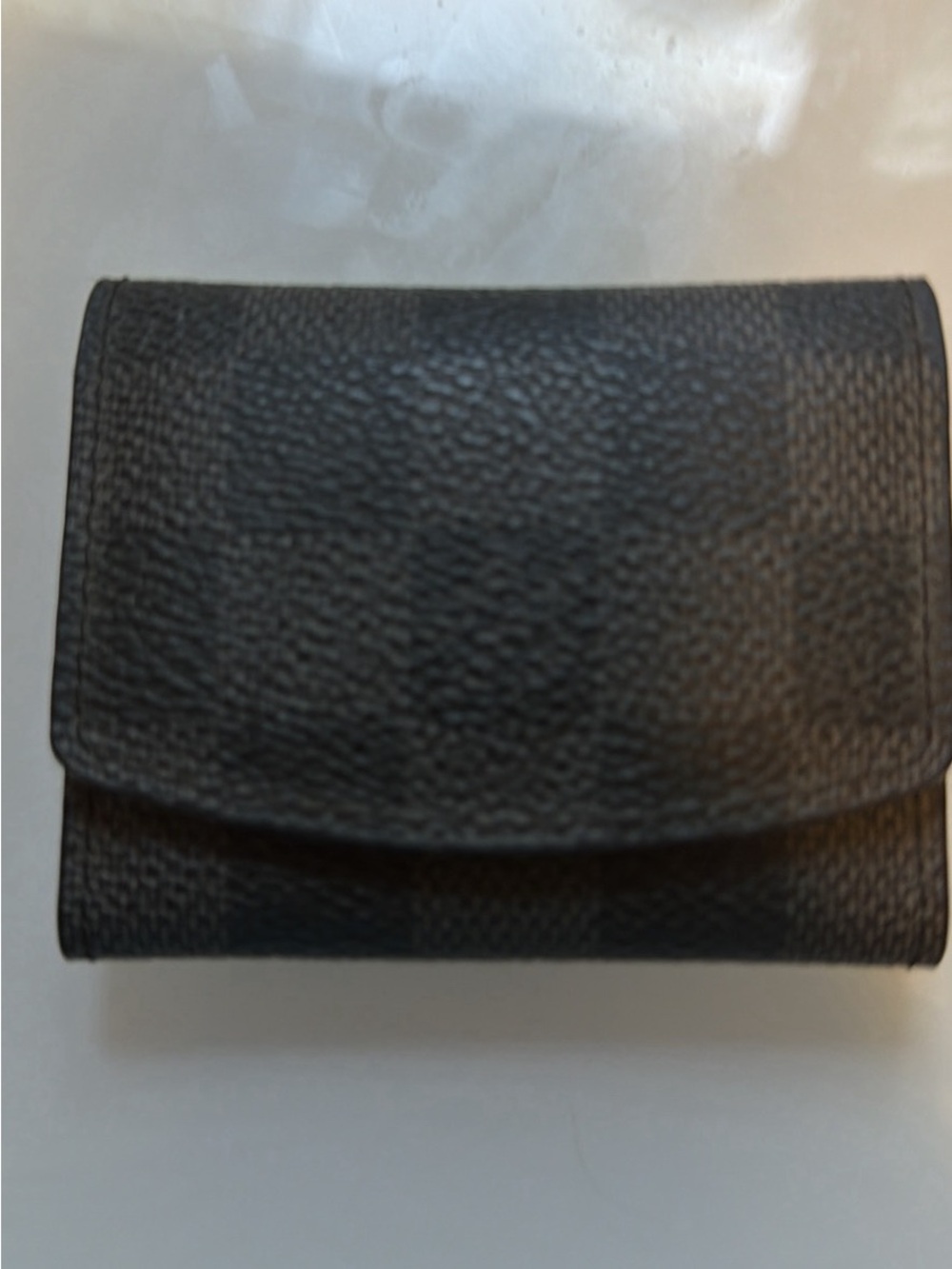 Louis Vuitton Classic Damier Graphite Leather Mens Cuff link holder